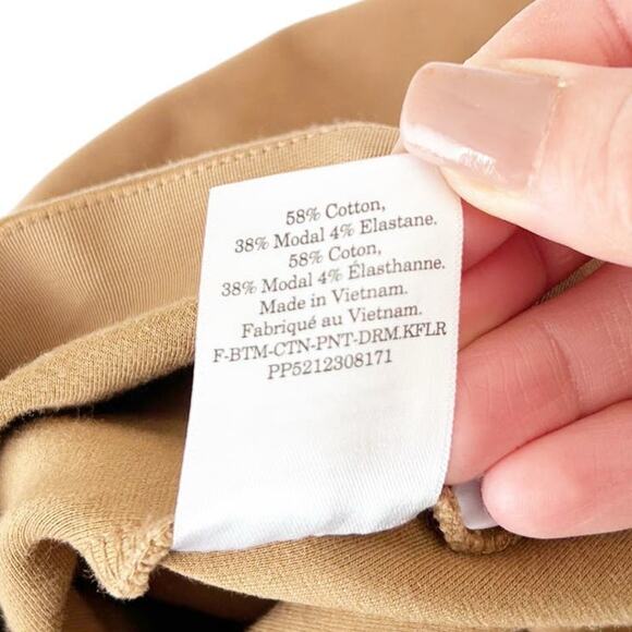 Everlane Tan The Dream Kick Flare Pull On Pants Sz L - Picture 4 of 6